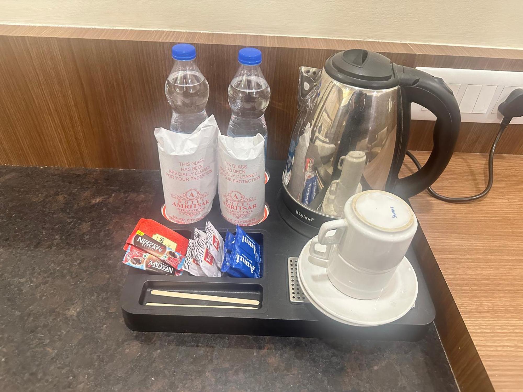 Hotel Amritsar International 2 Min Walk From Amritsar Bus Stand Ngoại thất bức ảnh